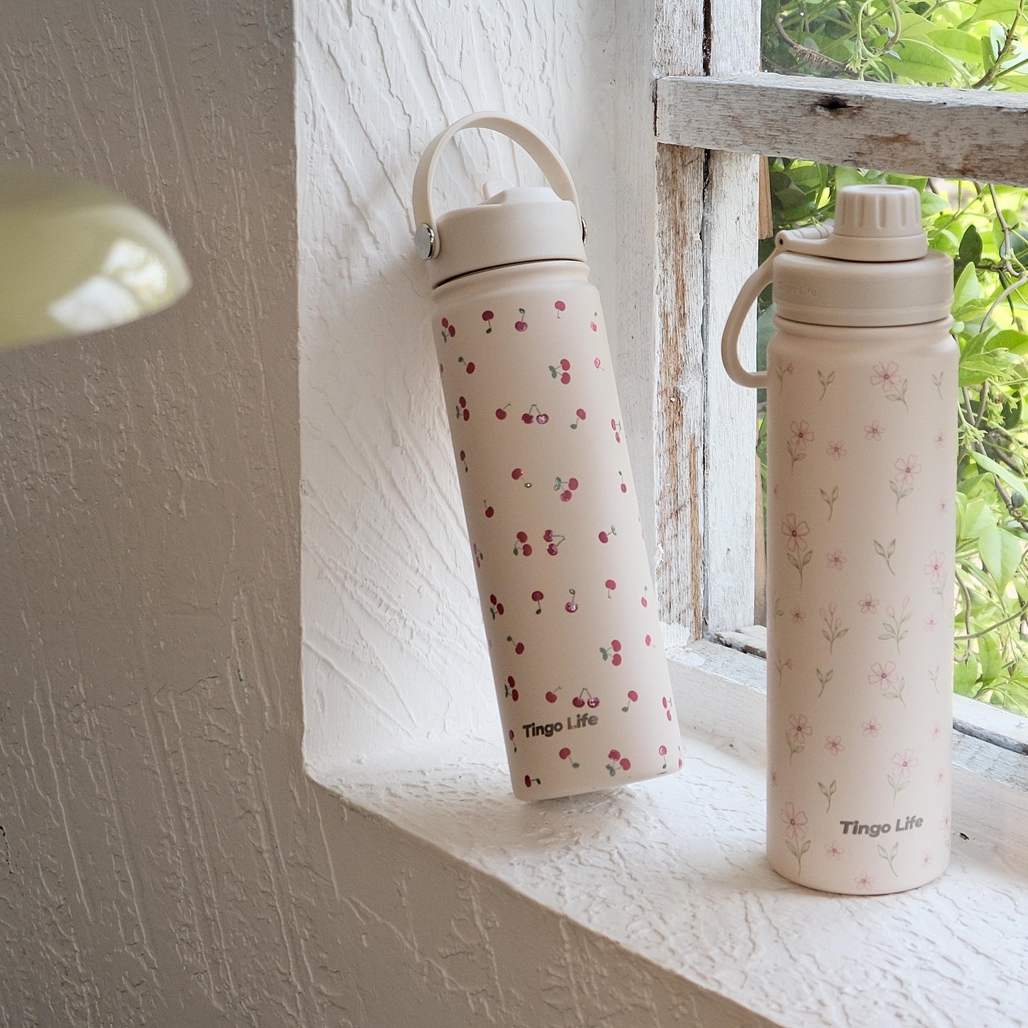 Tingo Life 32oz/1000ml Cherry Insulated Stainless steel water bottle