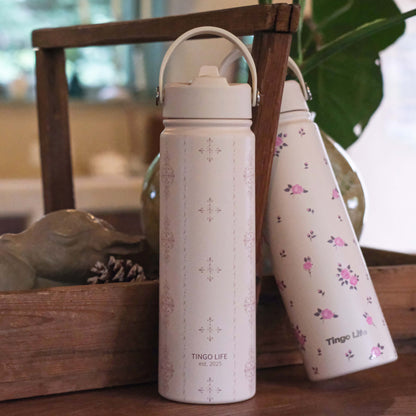 Tingo Life 25oz/750ml Insulated Stainless steel water bottle - Acanthus Leaves Design
