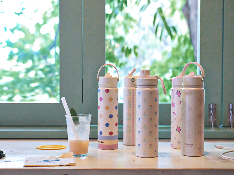 Tingo Life 32oz/1000ml Insulated Stainless steel water bottle - Polka Dots Design